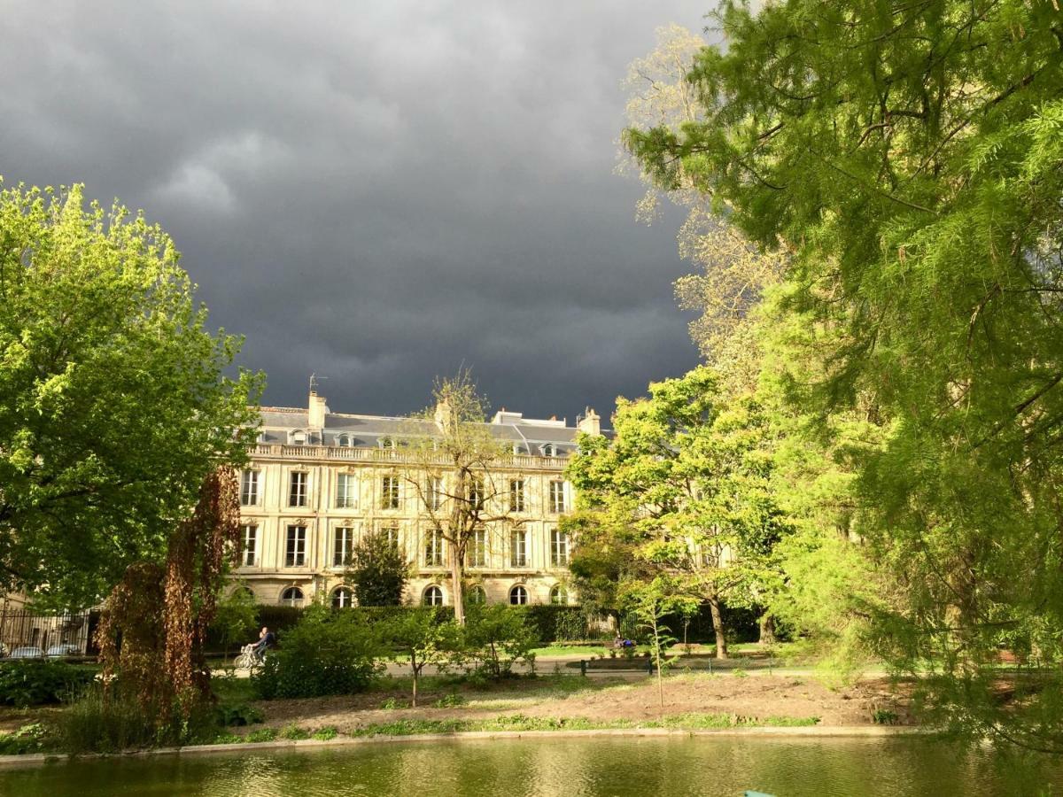 Romance Au Coeur De Bordeaux / Jardin Public Exteriér fotografie