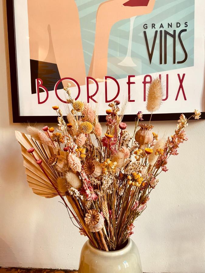 Romance Au Coeur De Bordeaux / Jardin Public Exteriér fotografie